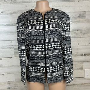 Adrianna Papell 100% Silk Black White Patterned Jacket Topper Size 6